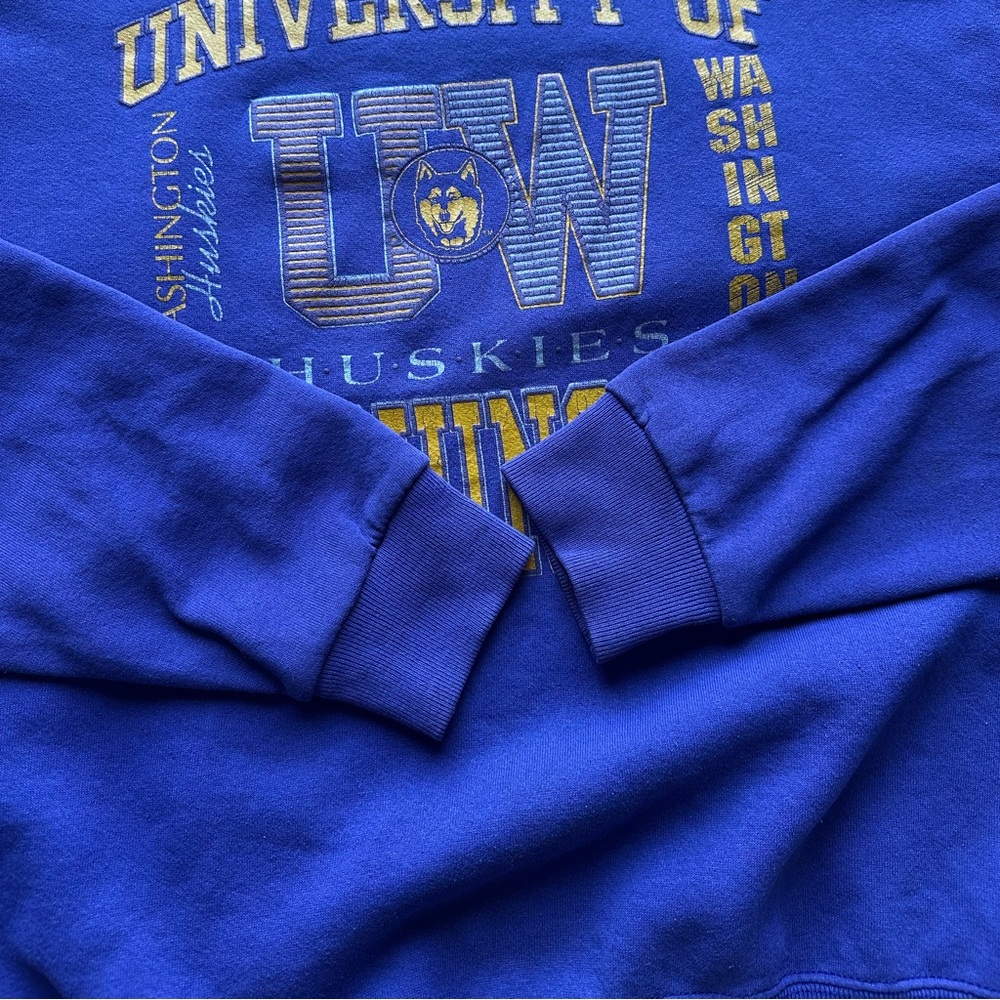 Vintage 90’s Washington Huskies Sweatshirt - Picture 2 of 3